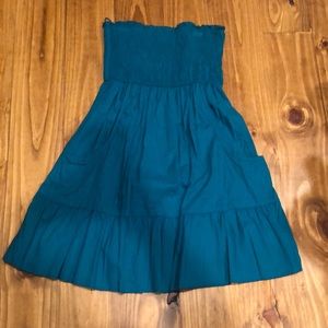 Strapless dress